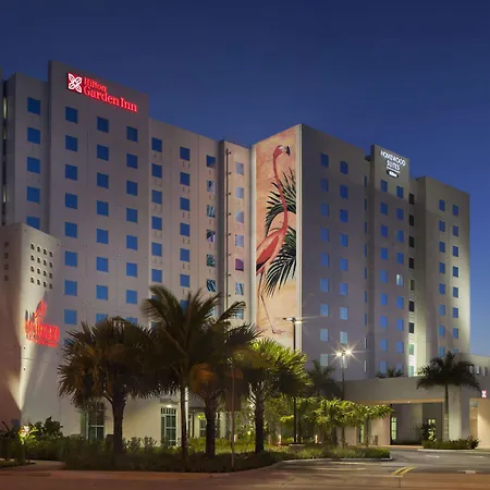 Homewood Suites By Hilton Miami Dolphin Mall